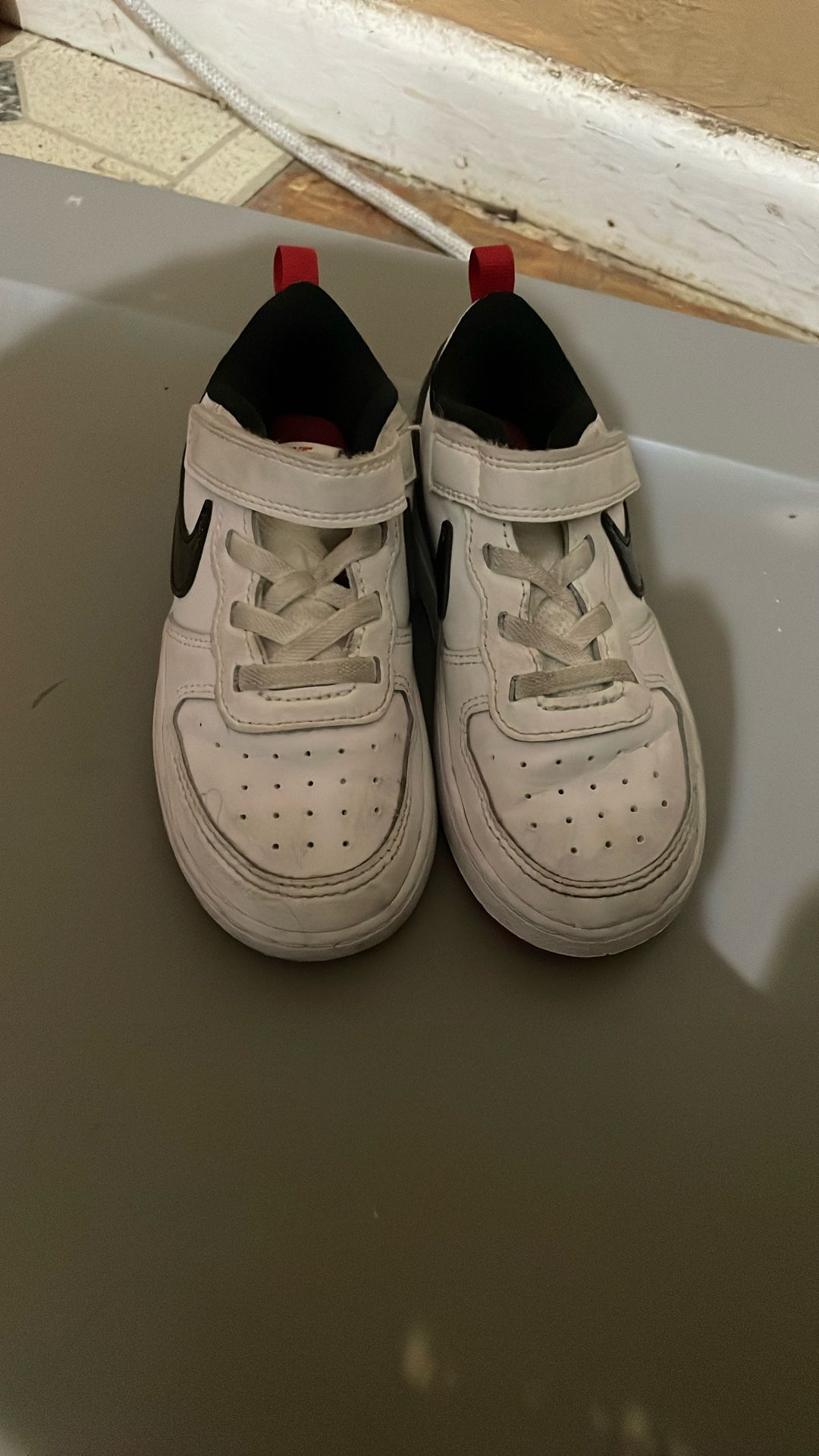 Nike Kids Shoes Size 9