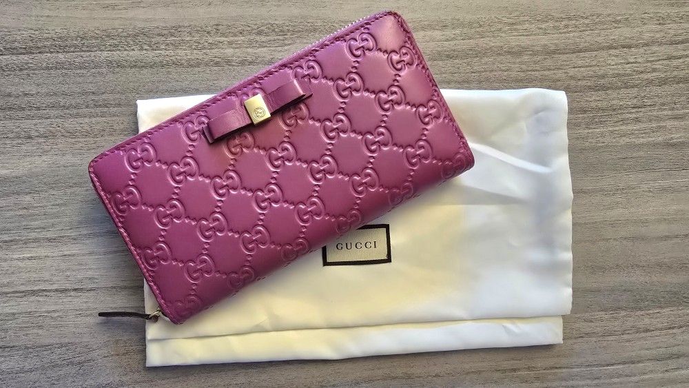 Gucci Leather Wallet