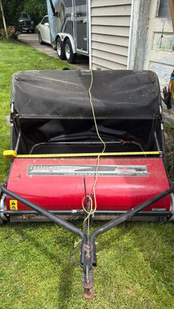 Craftsman tow behind leaf and grass catcher