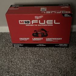 Medium Compact Bandsaw