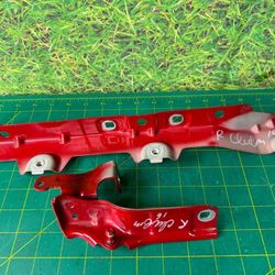 16-19 Mini Cooper Clubman F54 Front Right Fender Wing Mount Bracket OEM SET of 2