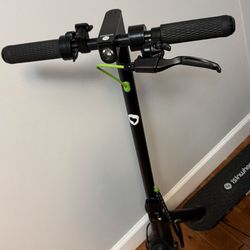 Isinwheel S9 Electric Scooter 350W 19MPH 22-25Mi Range