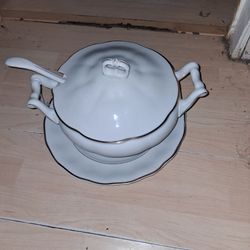 Gravey/soup bowl 1970s