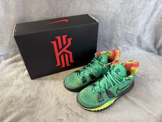 Kyrie 7 - Weatherman - Size 10 - Great Condition