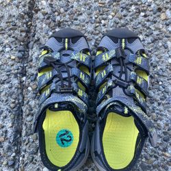 Keen Sandal For Kids