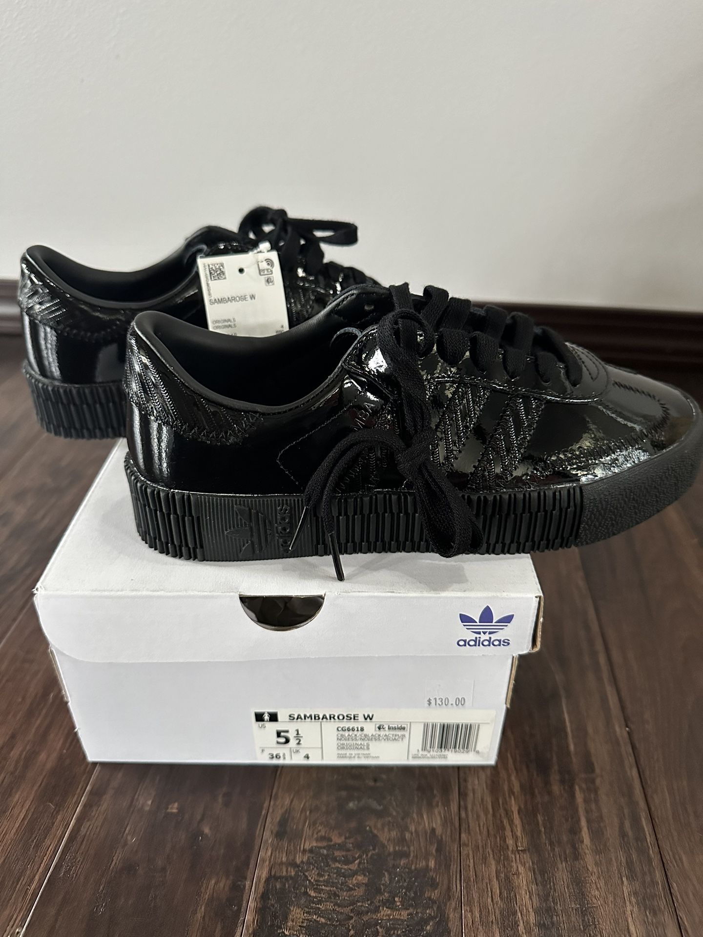 Adidas Women's Size 6.5