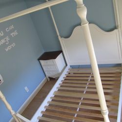  Stanley Young America Ma Marie Bedroom Set