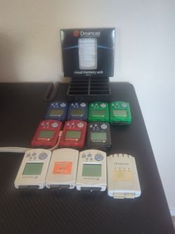 Dreamcast VMUs