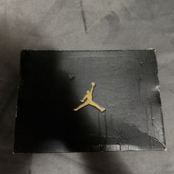 Air Jordan 1 Mid ‘banned’ Size 8.5