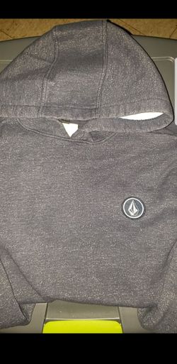 Volcom size MEDIUM Boys sweater
