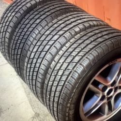 BMW X5 255-55 / 18 Tire Set