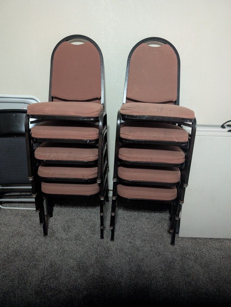 10 Chairs