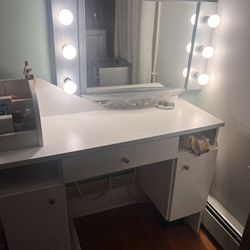 Vanity Table With Mirror! 