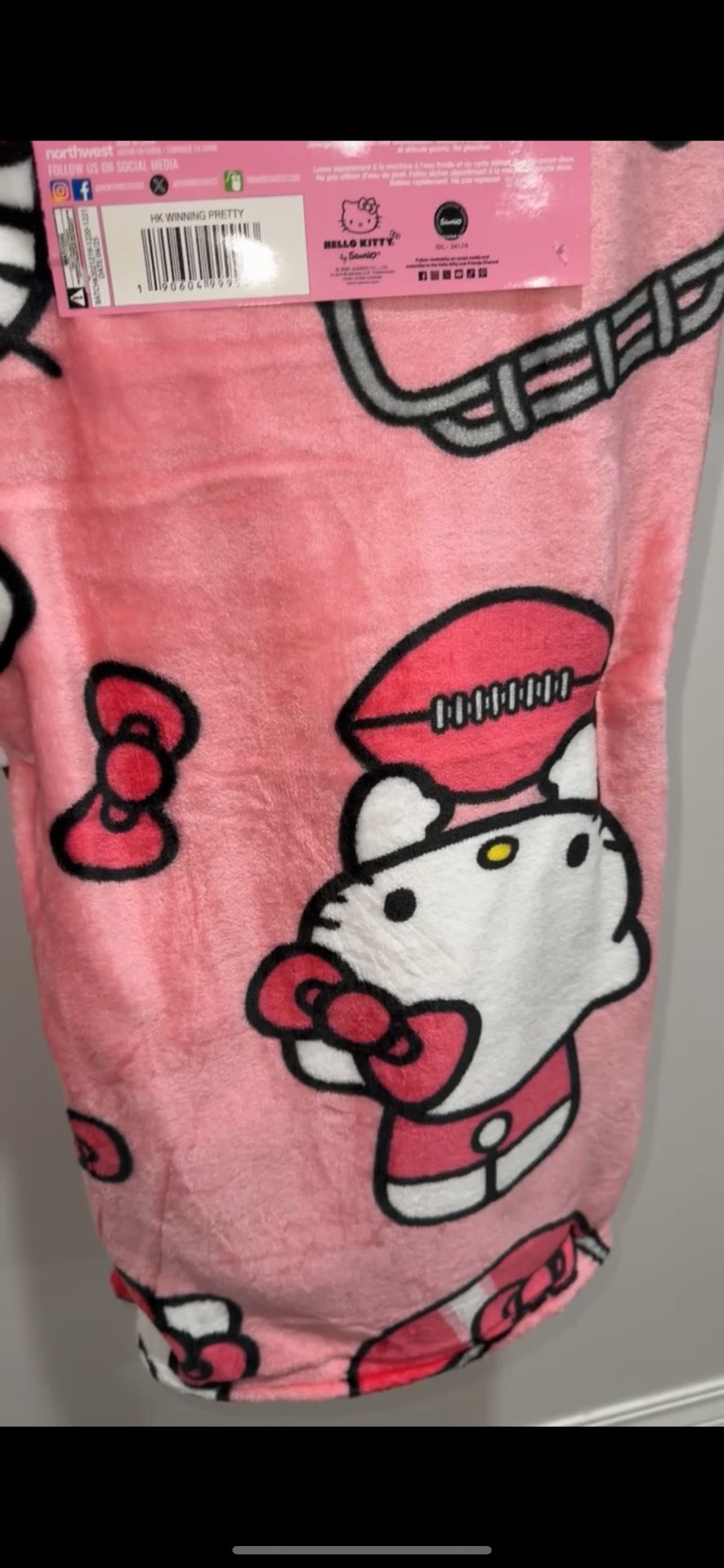 Hello Kitty Football Blanket 🏈🩷