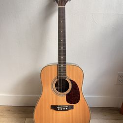 Dean Acoustic Guitar LIKE NEW