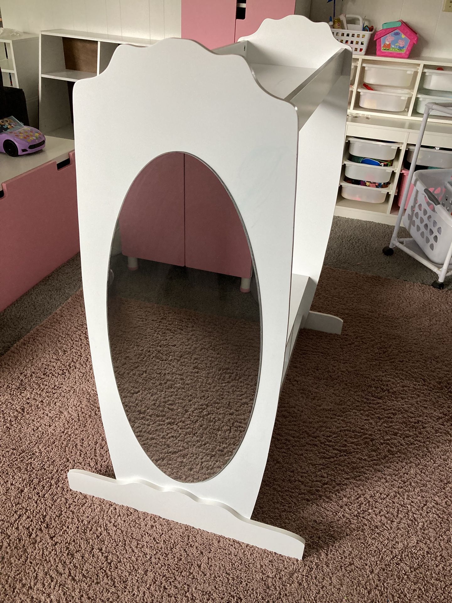 Kids armoire