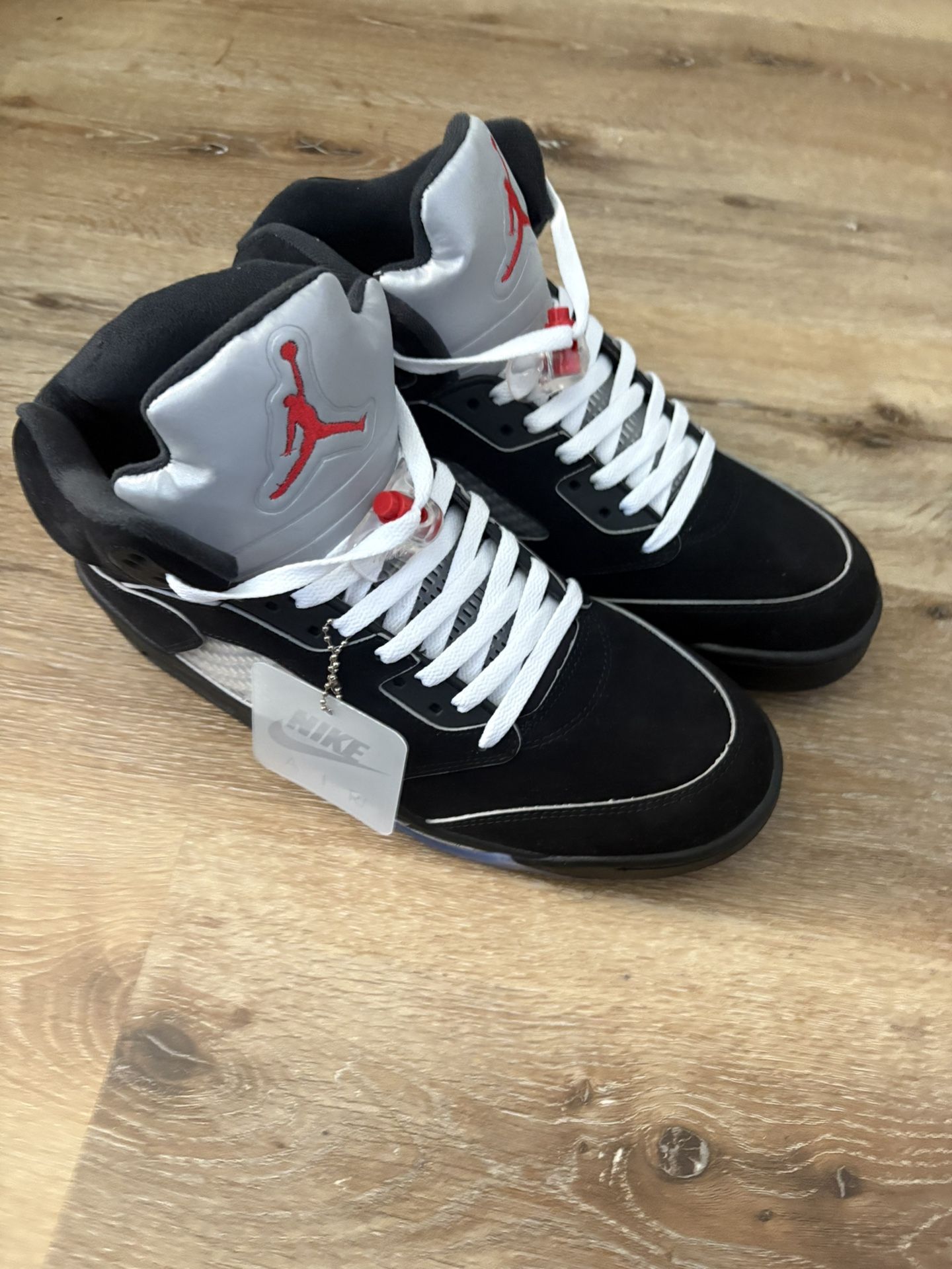 Jordan 5 Metallic Reimagined