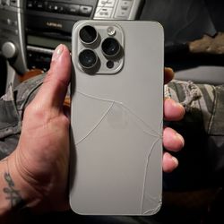 iPhone 15 Pro Max 1TB