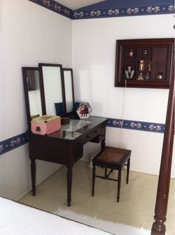Antique Mahogany Vanity