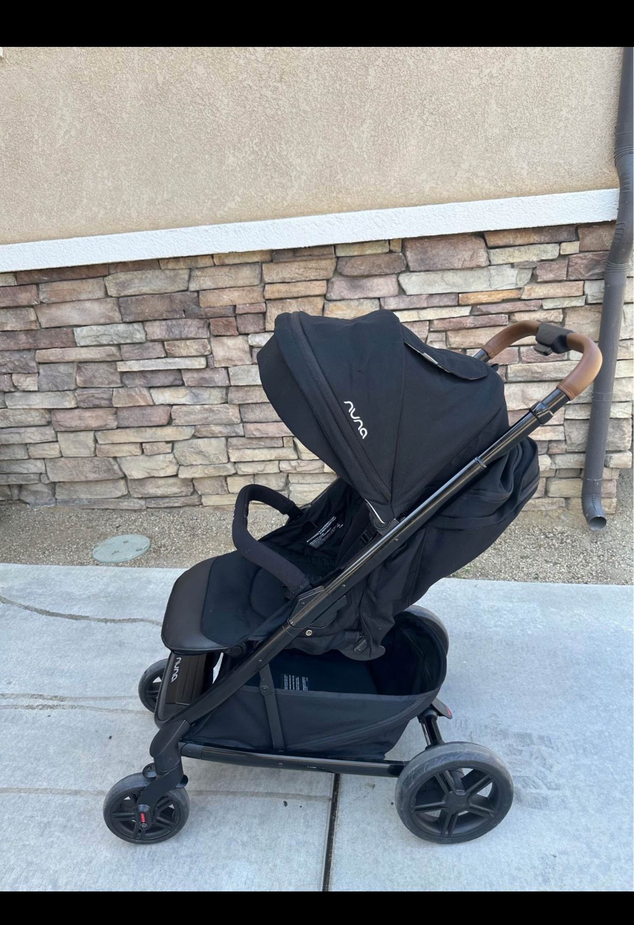 Nuna Tavo Stroller