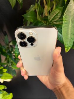 iPhone 13 Pro Max - Unlocked - 128GB