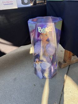 New 2’ Tall Bratz Kalie $35