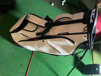 Ping hoofer tour 5 way stand bag