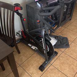 Schwinn Ic4 Exercise Indoor Bike