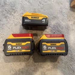 Flex volt and normal Battery. read the description!