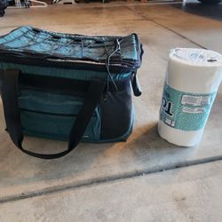 Mid Size Ice Chest