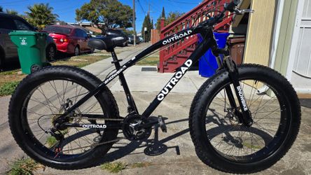 Fat Tires Mountain Bike 26 x 4 " Tires