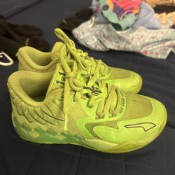 Blue Shoes 