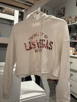 Medium Las Vegas long sleeve hooded top