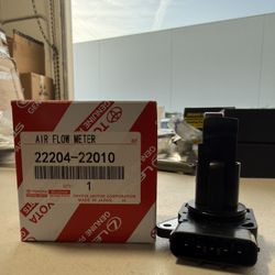 Genuine 22204-22010 Mass Air Flow Meter MAF Sensor For Lexus Scion DENSO