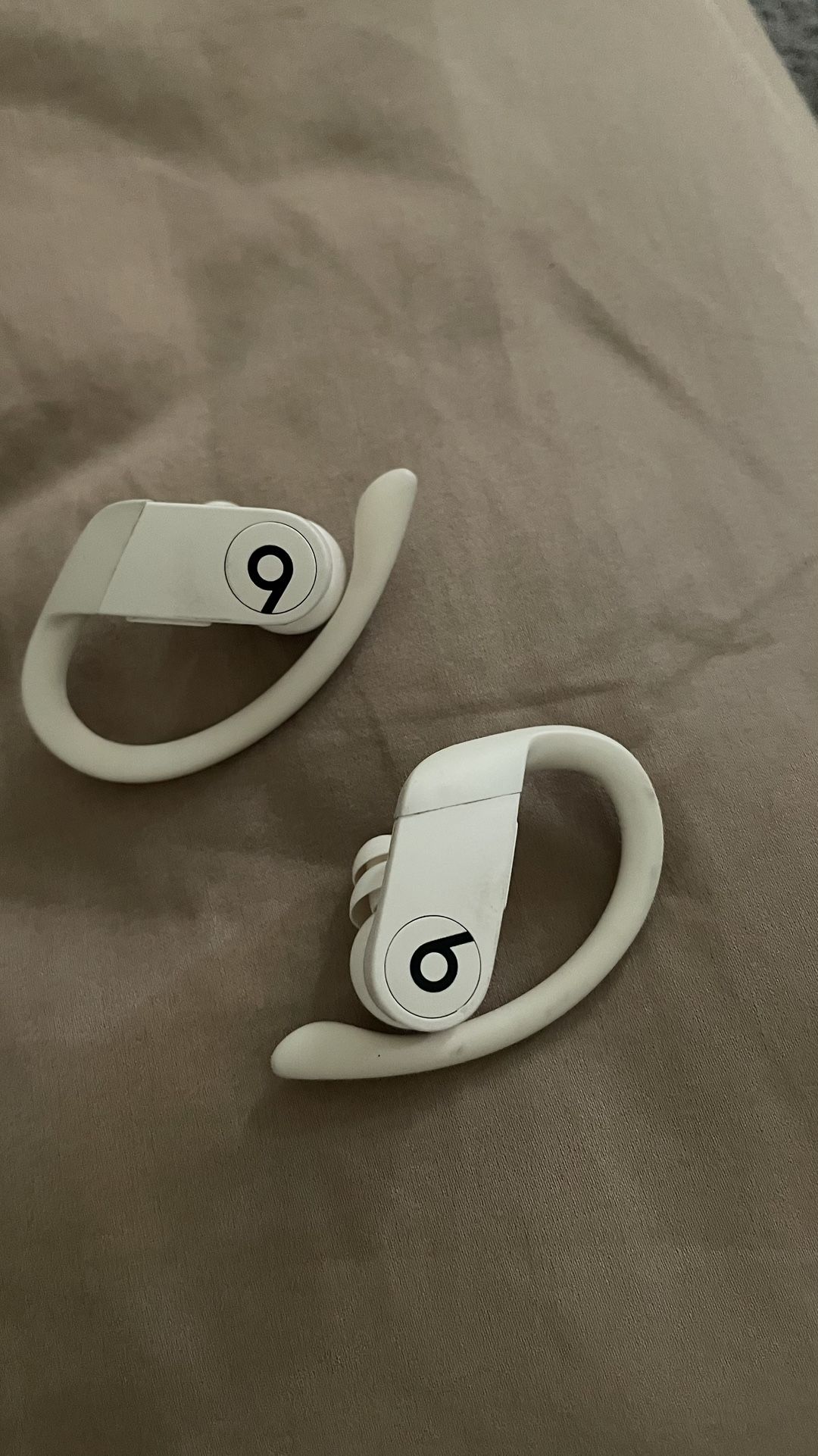 Beats Powerbeats Pro 2 wireless earphones W/O Case