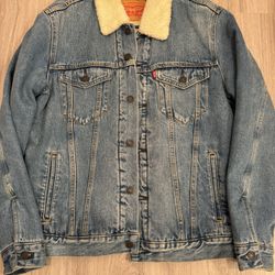 levi's denim jacket sherpa