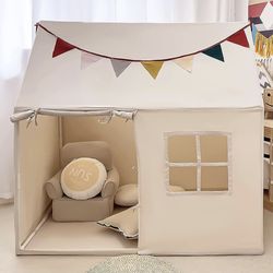 RAZEE THE PENNANT BANNERS