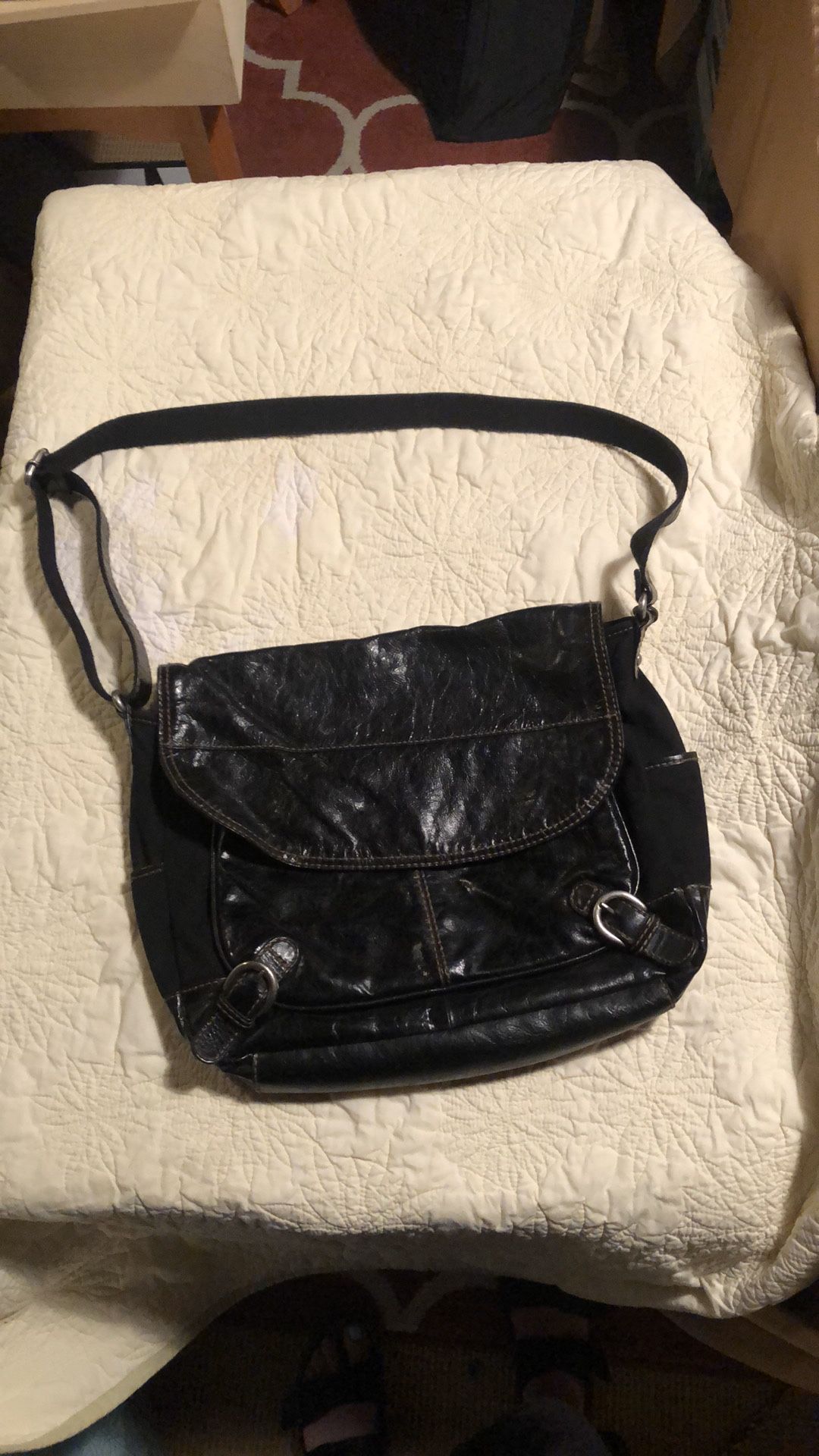 100% leather & canvas Fossil brand crossbody purse