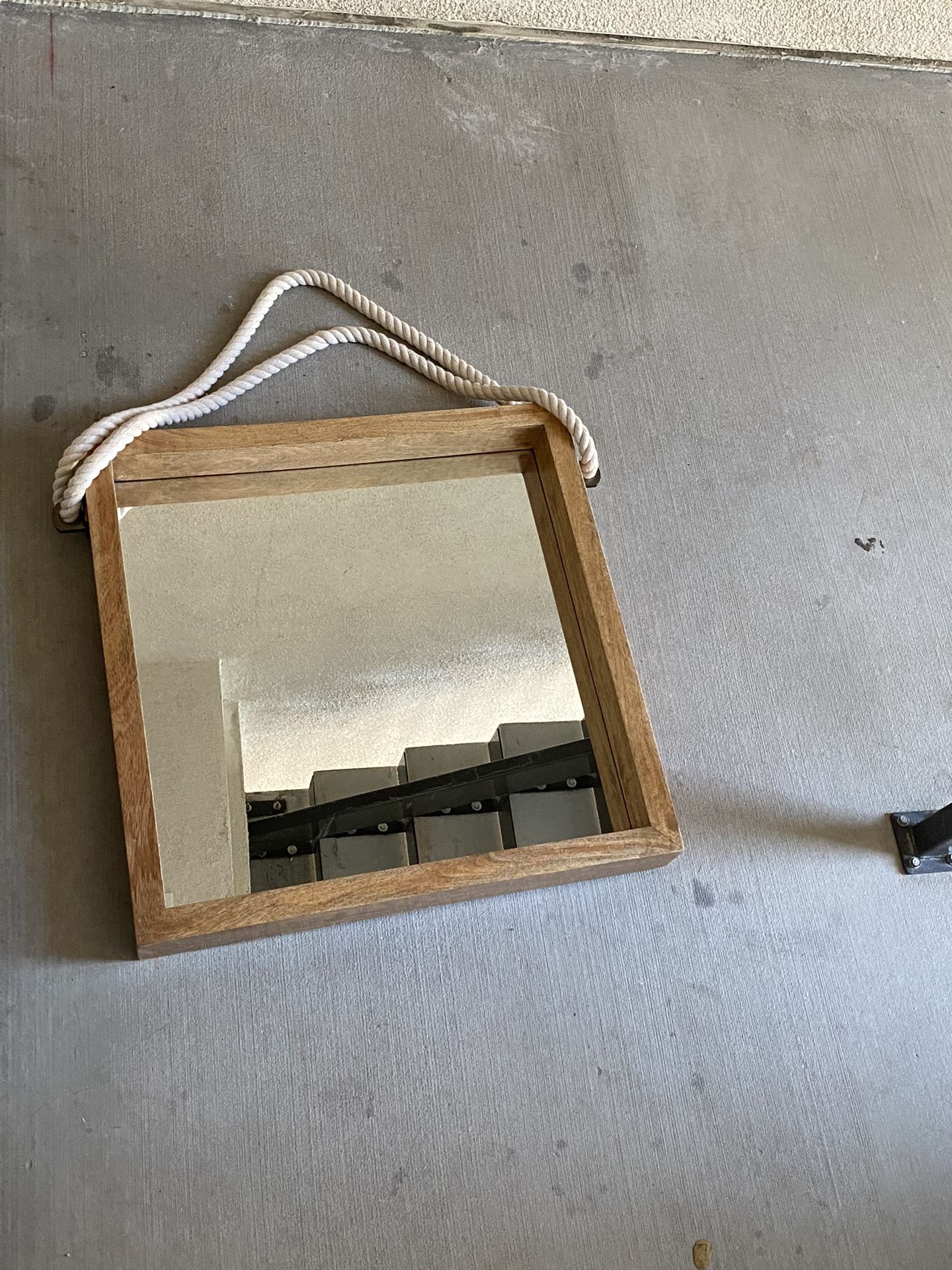 Square Mirror