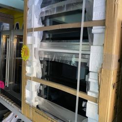 New Samsung 30 in Self Cleaning Microwave Wall Oven Stainless Steel 