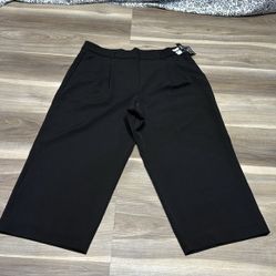 Lily Morgan black cropped pants size 1X NWT 