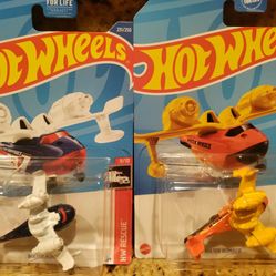 HOTWHEELS Water Bomber Toy Airplanes 