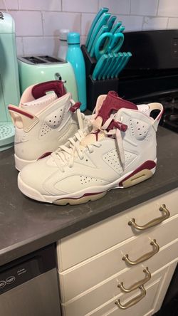 Size 10 used no box