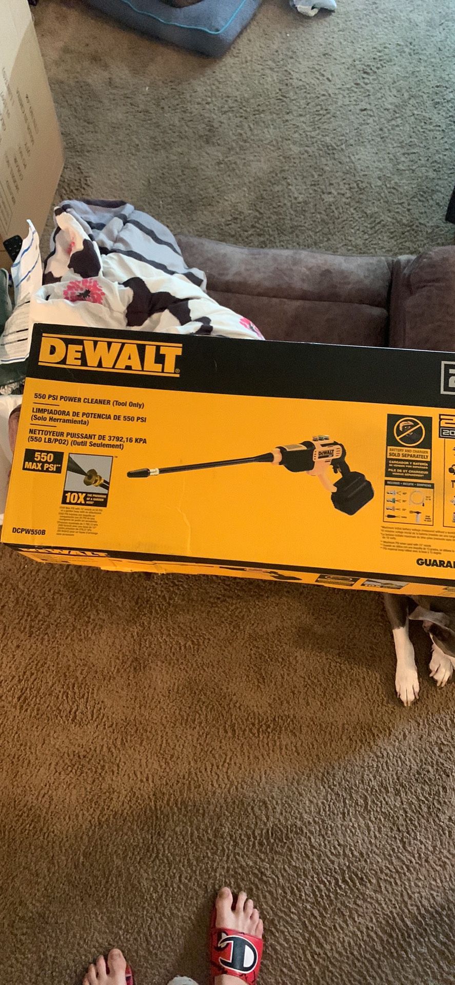 DEWALT 20V MAX 550 PSI  Pressure Washer