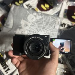 Sony Alpha Zv-e10