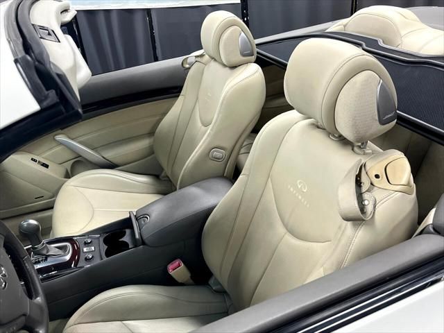 2013 INFINITI G37