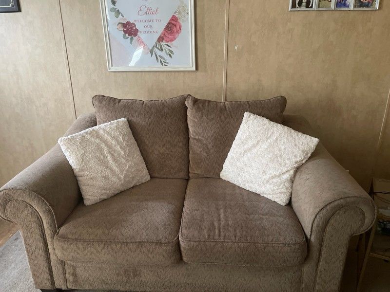 Sofa Set