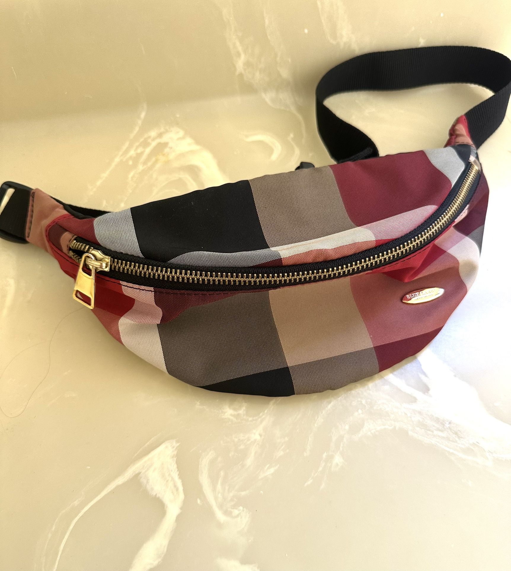 “BLUE LABEL” Crestbridge Crossbody Waist Fanny Pack Bag