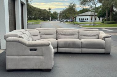 Sofa/Couch Sectional - Recliners - Professionally Cleaned - Delivery Available 🚛