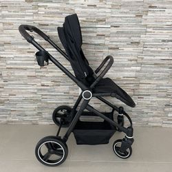BRAND NEW Baby Stroller - In original box !
